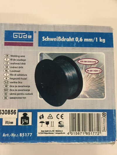 Sveisetråd stål 0,6 mm 10 cm_1.JPG